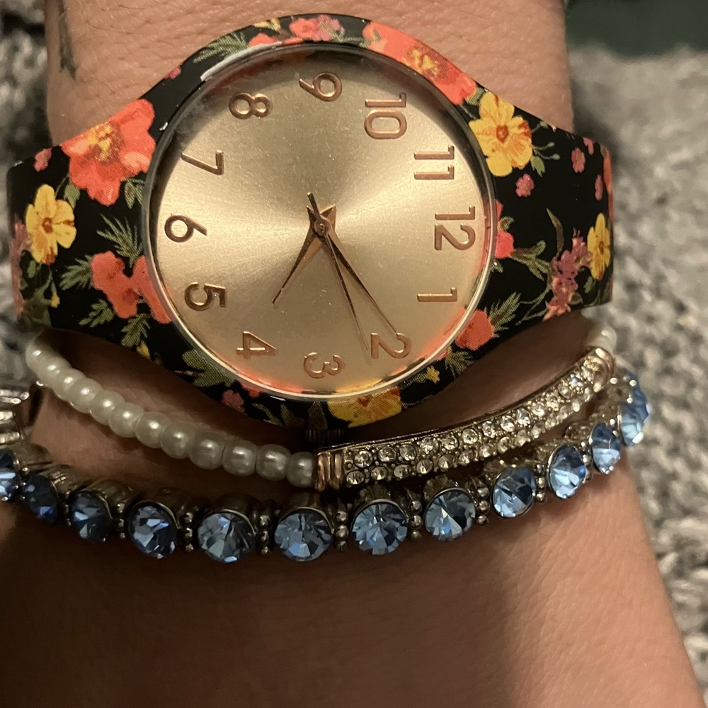 Floral watch women’s cute pink vintage